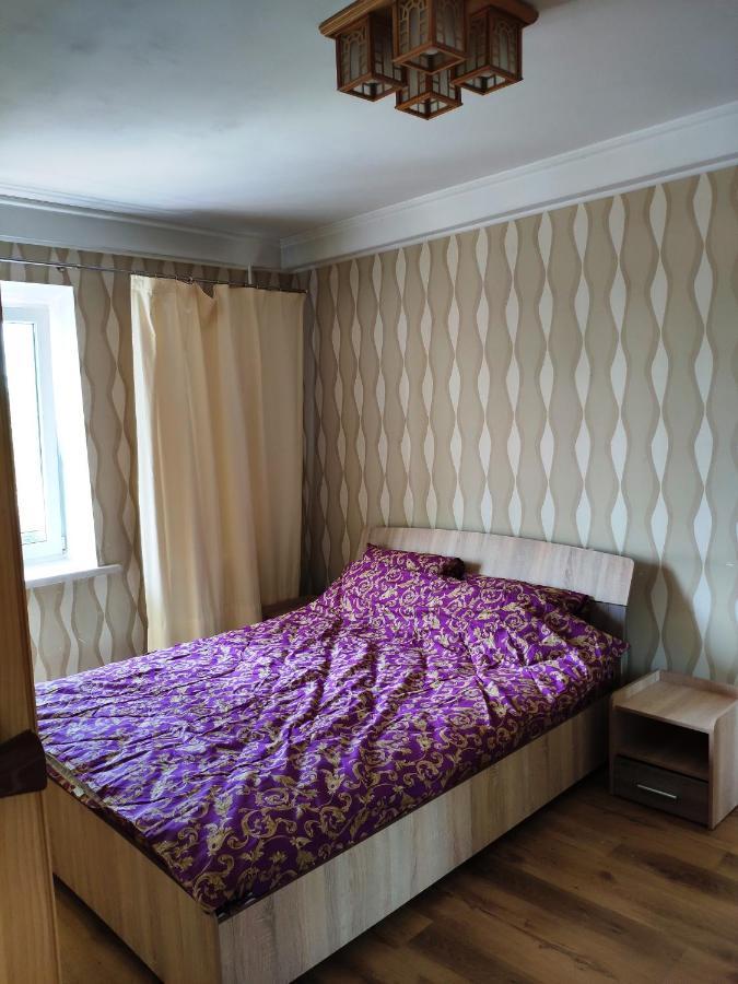 Cozy One Bedroom Apartment Kyjev Exteriér fotografie